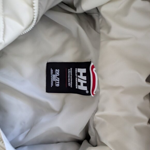 Helly Hansen white down winter parka - so warm! XL - Picture 5 of 7